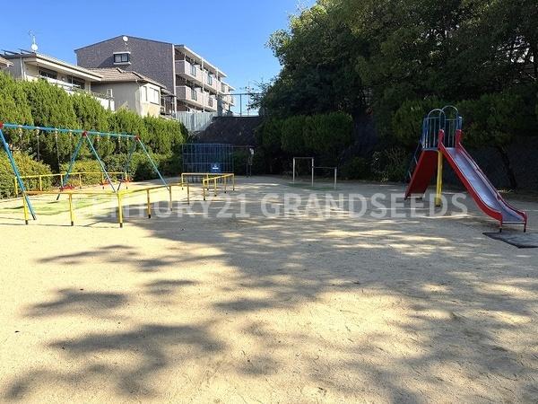 藤和コアティ高槻ハイタウンコアＤ(新真上第三公園)