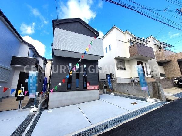 高槻市安岡寺町２丁目の新築一戸建