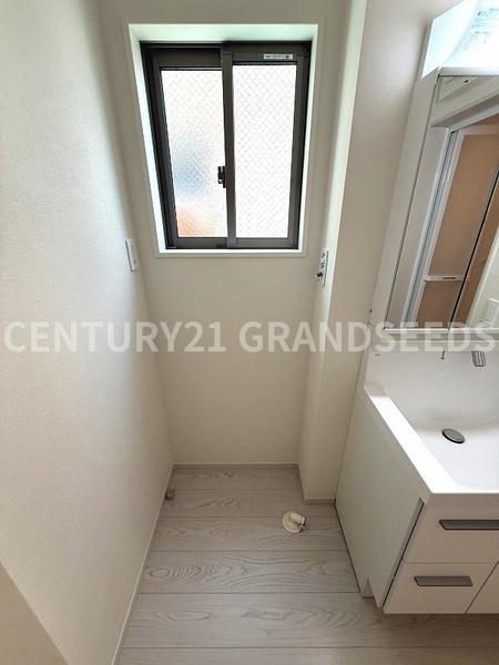 高槻市西冠１丁目の新築一戸建