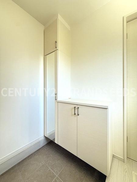 高槻市西冠１丁目の新築一戸建