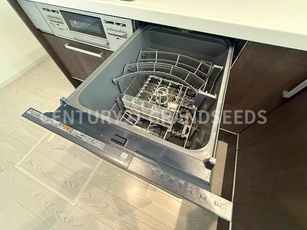 高槻市西冠１丁目の新築一戸建