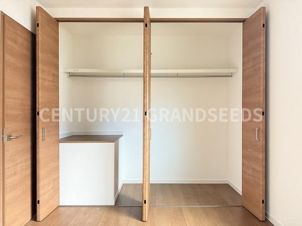 高槻市栄町２丁目の新築一戸建