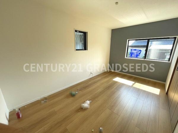 高槻市塚脇１丁目の新築一戸建