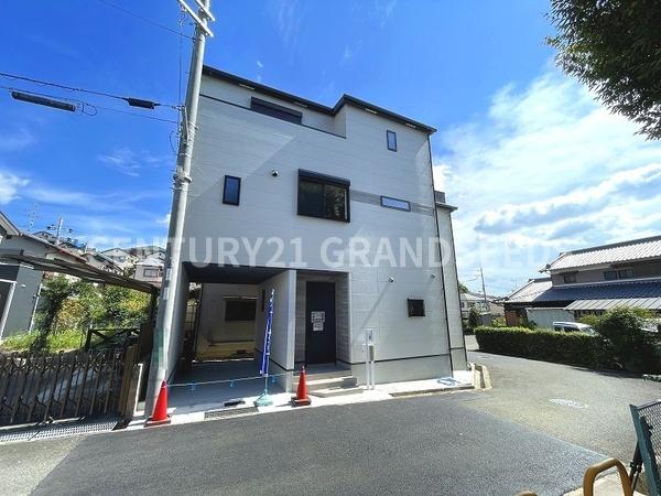 高槻市塚脇１丁目の新築一戸建