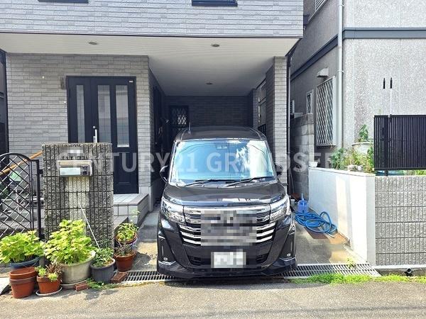 高槻市淀の原町の中古一戸建て