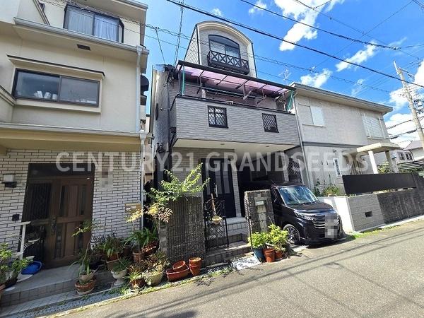 高槻市淀の原町の中古一戸建て