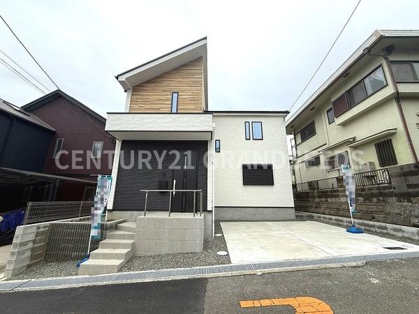 高槻市南平台１丁目の新築一戸建