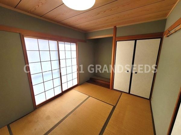 高槻市浦堂１丁目の中古一戸建て