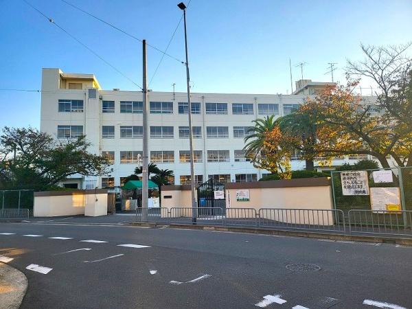 高槻市柱本新町の土地(高槻市立柱本小学校)