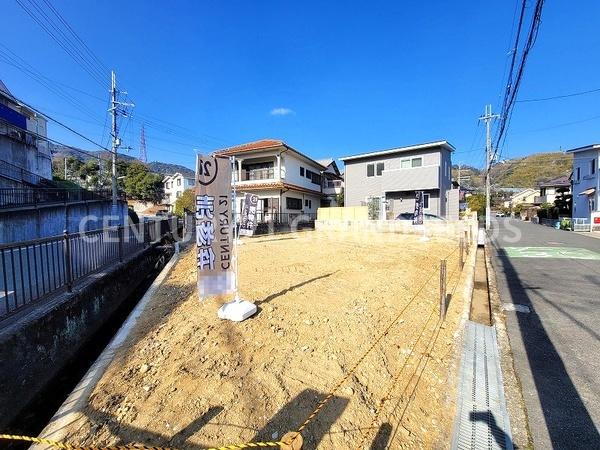 三島郡島本町東大寺３丁目の土地