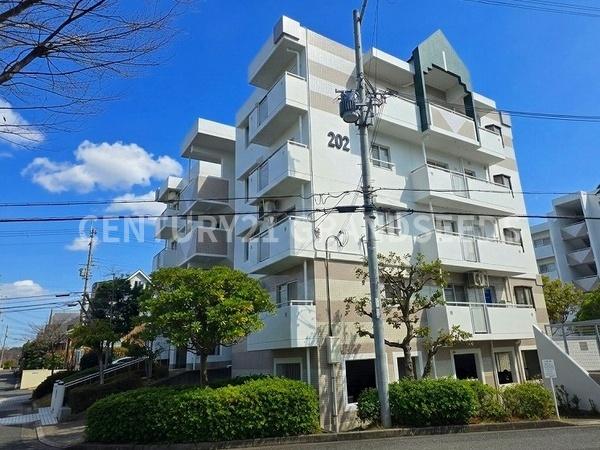高槻阿武山二番街２０２号棟