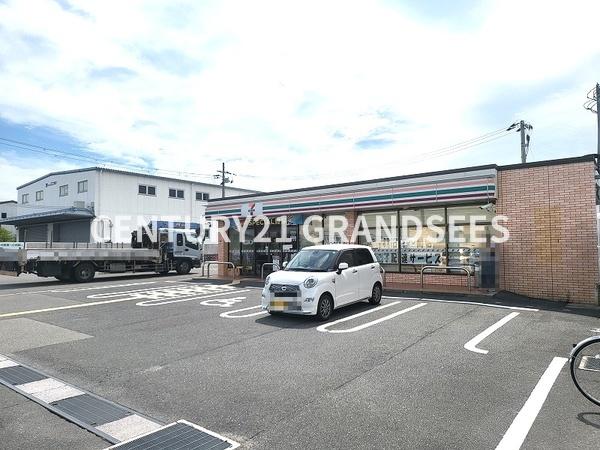 高槻市柱本６丁目の新築一戸建(セブンイレブン高槻柱本店)