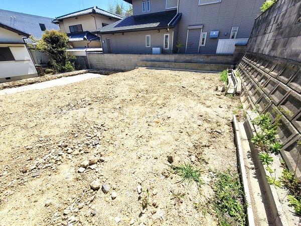 高槻市松が丘１丁目の土地