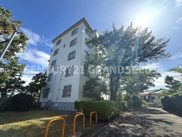高槻塚原台ハイツ5号棟