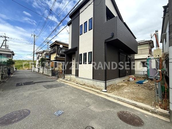 高槻市芝生町２丁目の新築一戸建