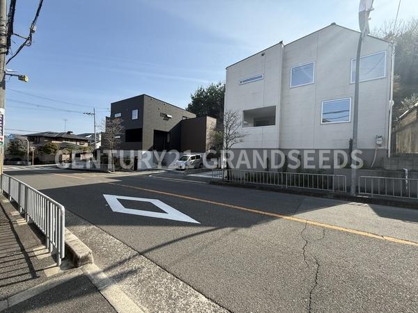 高槻市南平台３丁目の中古一戸建