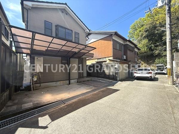 高槻市東城山町の中古一戸建て