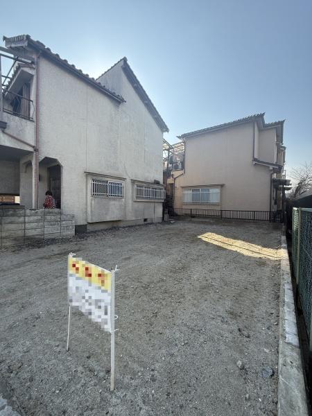高槻市西冠３丁目の新築一戸建