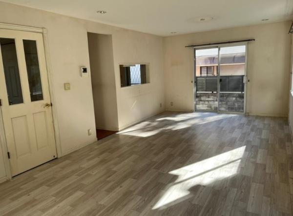 高槻市南平台３丁目の中古一戸建
