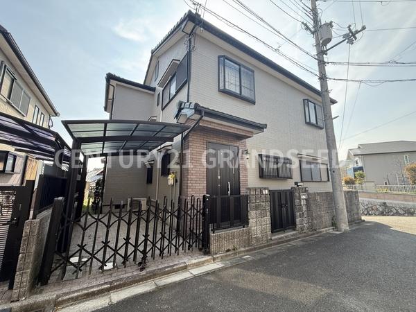 高槻市奈佐原元町の中古一戸建