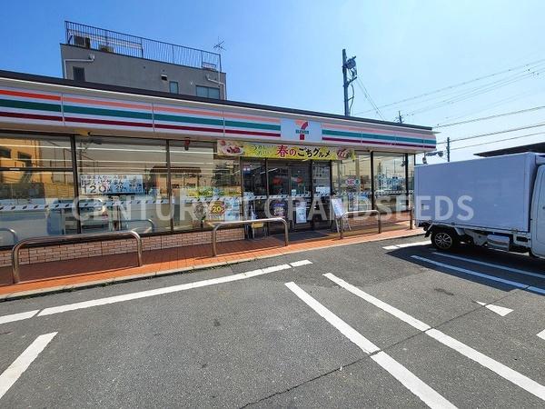 高槻市唐崎中１丁目の新築一戸建(セブンイレブン高槻唐崎北店)