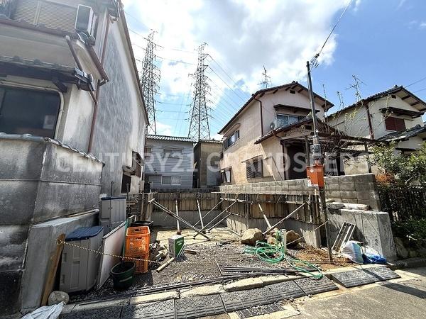 高槻市西冠１丁目の新築一戸建