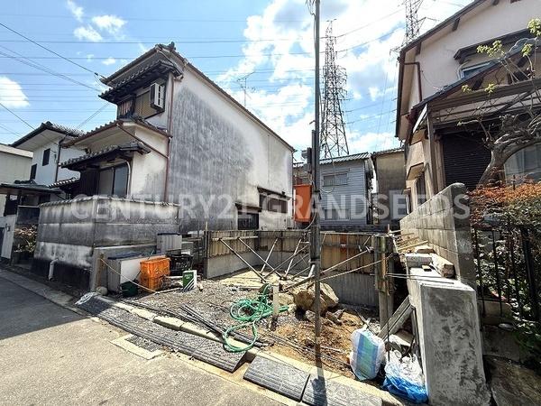 高槻市西冠１丁目の新築一戸建