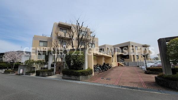 ライオンズヒルズ高槻