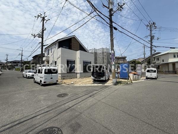 高槻市南平台２丁目の新築一戸建