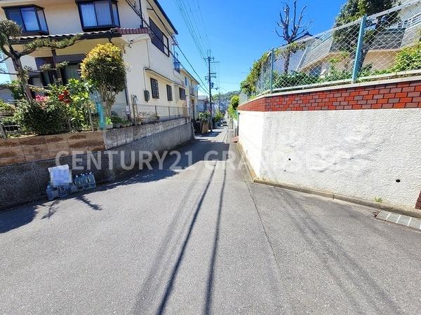 高槻市安岡寺町５丁目の中古一戸建て