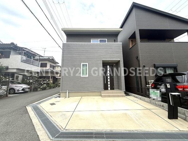 高槻市下田部町２丁目の中古一戸建