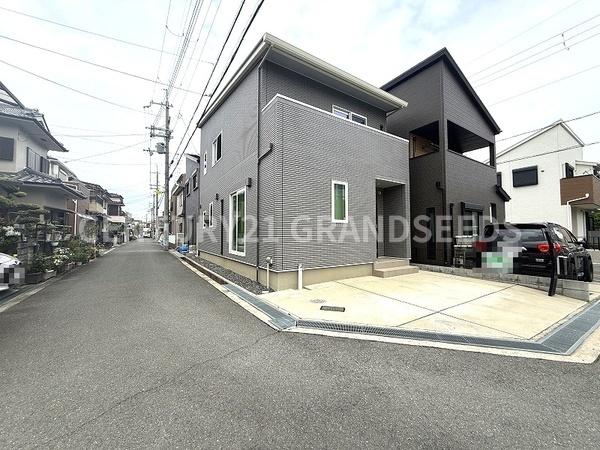 高槻市下田部町２丁目の中古一戸建て