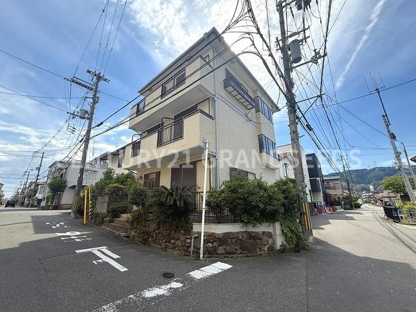 高槻市淀の原町の中古一戸建