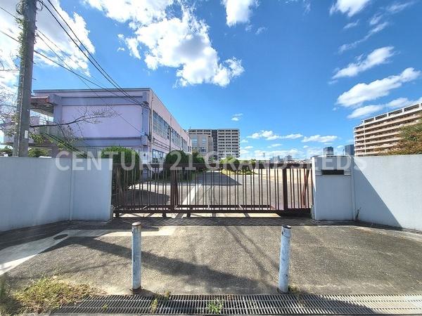 高槻市永楽町の新築一戸建(高槻市立松原小学校)