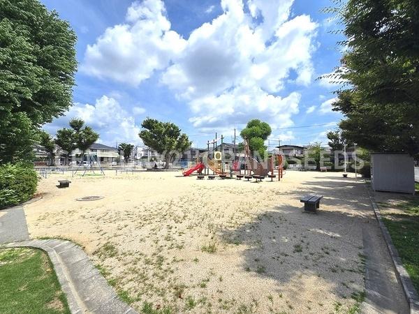 高槻市日向町の土地(藤の里公園)