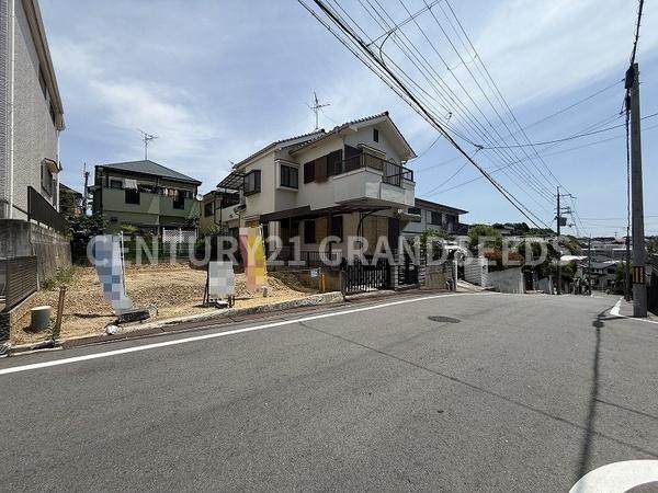 高槻市安岡寺町３丁目の新築一戸建