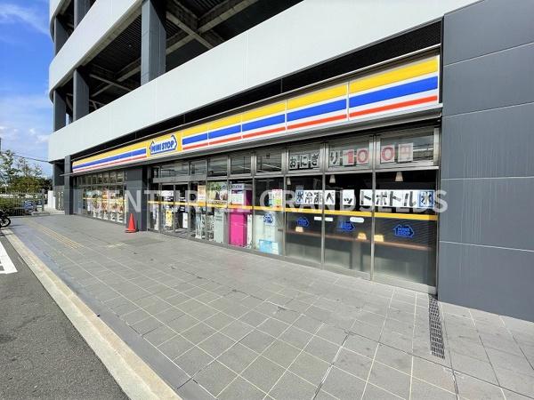 高槻市芝生町１丁目の土地(ミニストップランドポート高槻店)