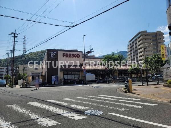三島郡島本町青葉２丁目の土地(フレスコ上牧店)