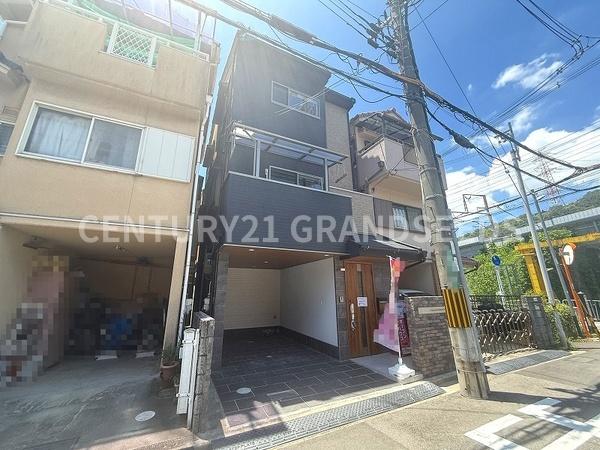 高槻市上牧南駅前町の中古一戸建