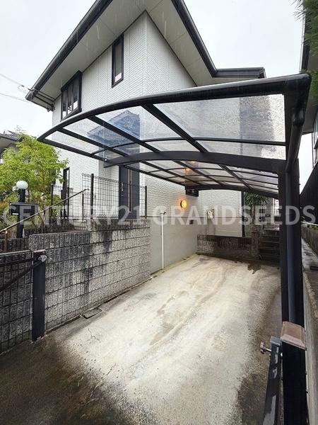 高槻市寺谷町の中古一戸建て