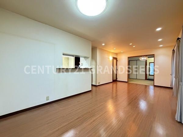 高槻市寺谷町の中古一戸建