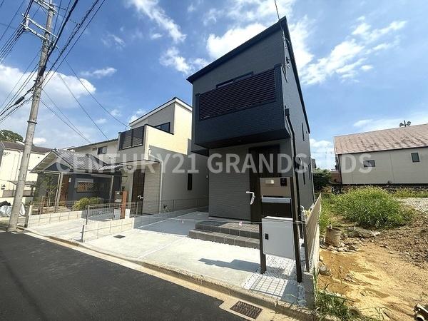 高槻市日吉台六番町の新築一戸建