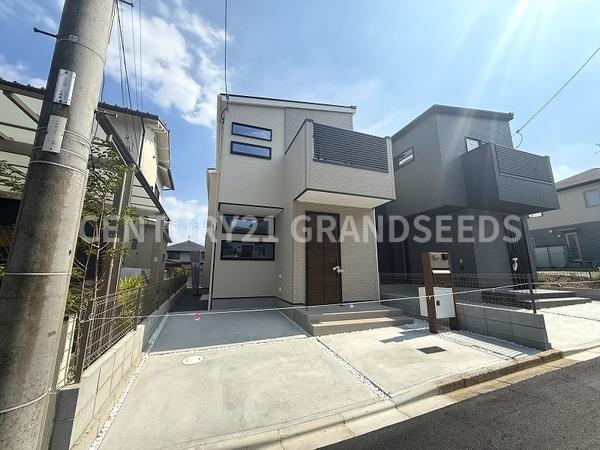 高槻市日吉台六番町の新築一戸建