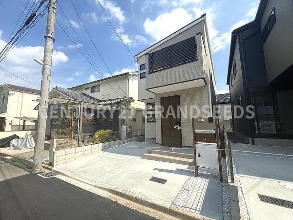 高槻市日吉台六番町の新築一戸建
