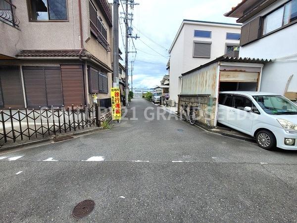 高槻市唐崎西１丁目の土地