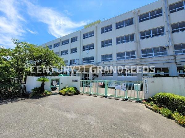 高槻市北柳川町の土地(高槻市立柳川小学校)