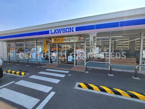 高槻市東上牧２丁目の土地(ローソン高槻東上牧一丁目店)