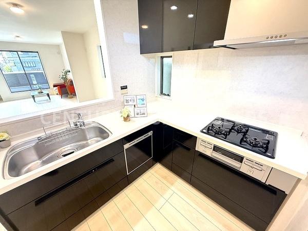 高槻市津之江町１丁目の中古一戸建