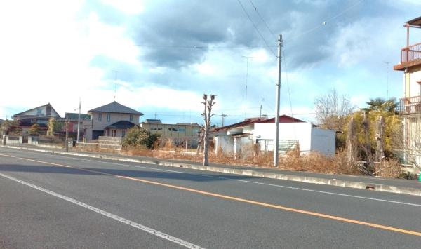 栃木市旭町　県道沿い　古屋付き土地