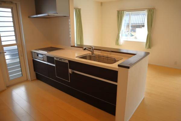 グランディハウス施工　壬生町幸町　中古住宅
